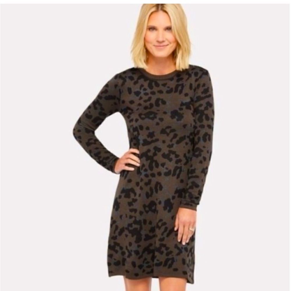 JOHN + JENN EVEREVE‎ LEOPARD PRINT SWEATERDRESS SIZE MEDIUM